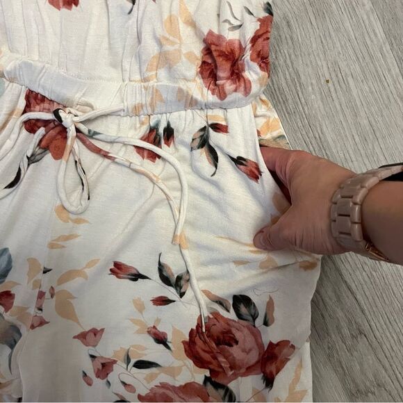 Filly Flair White & Red Floral Sleeveless Pant Jumpsuit Size Medium - Picture 5 of 10